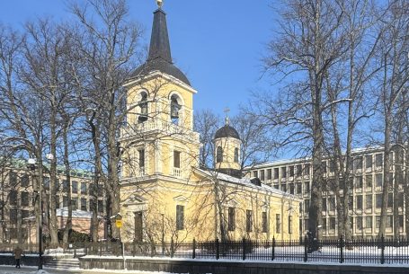 Pyhän Kolminaisuuden kirkko